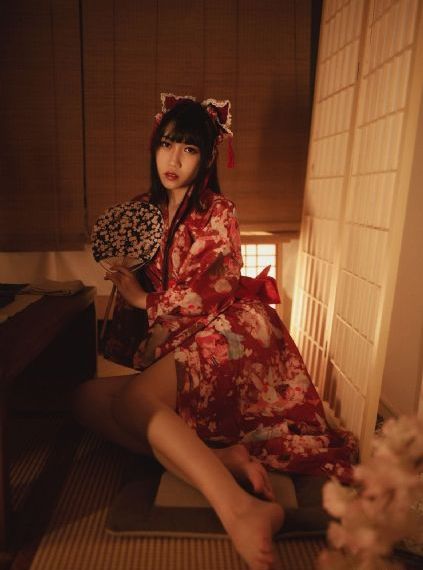 链两个女人的诱惑_BD英语电影在线看