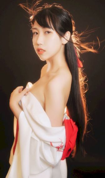 天美传媒mv免费观看英雄救美_高清无删减在线观看
