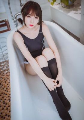 年轻的嫂子在线观看完整版_国产剧电影在线观看
