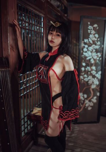 健身房H含着粉嫩小奶头h_国产剧全集免费播放